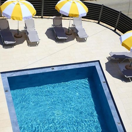 Armonia Rooms Laganas Bagian luar foto