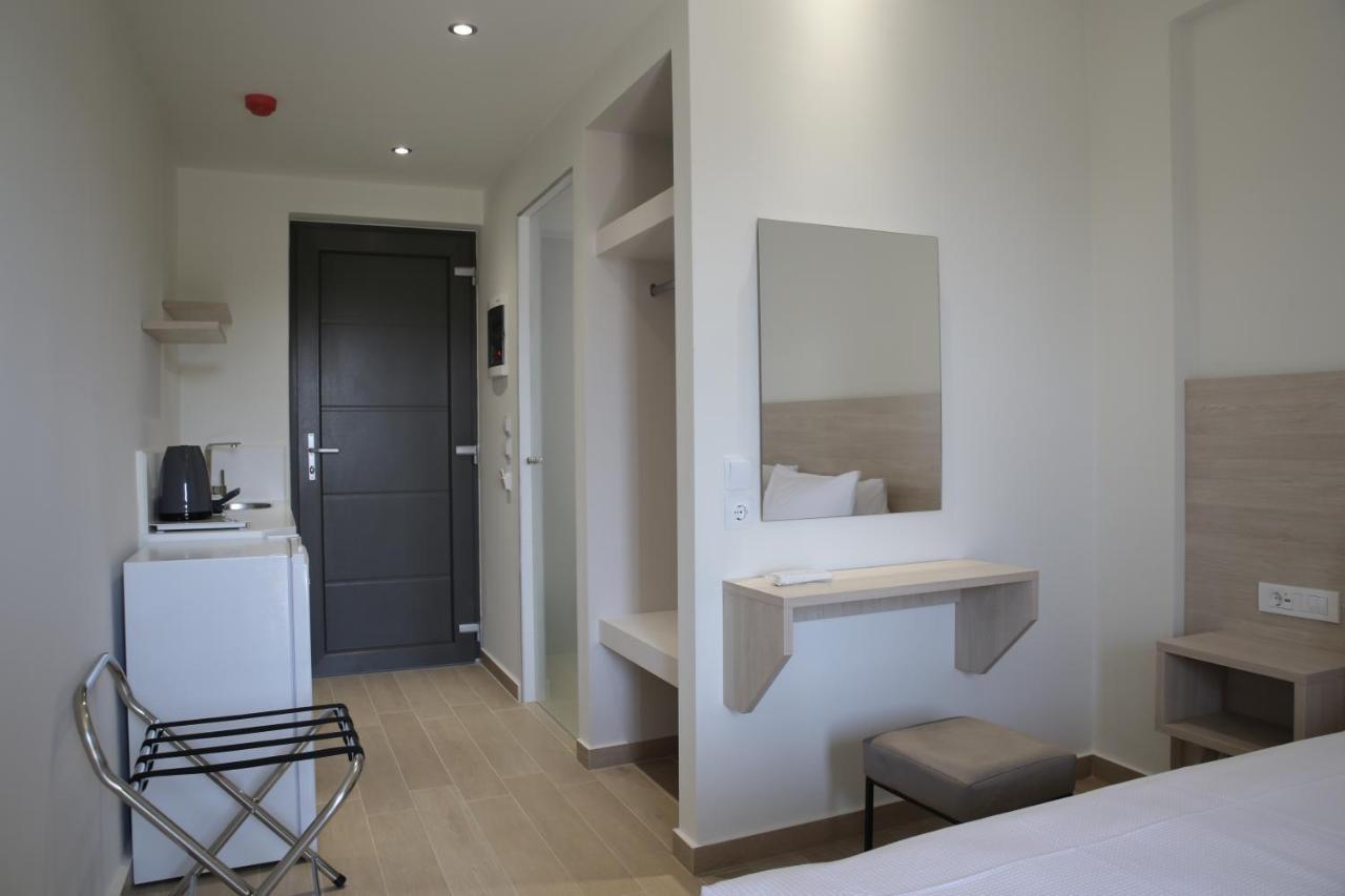 Armonia Rooms Laganas Bagian luar foto