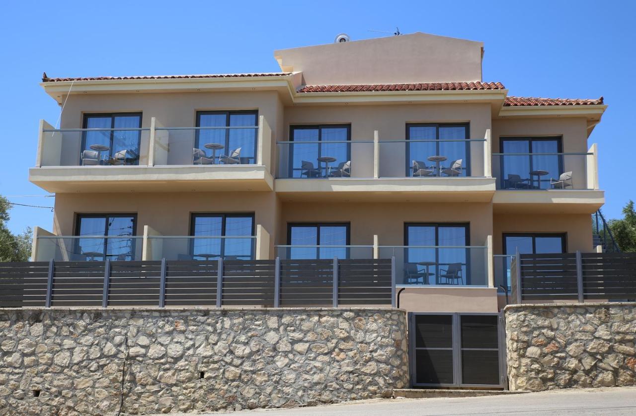 Armonia Rooms Laganas Bagian luar foto